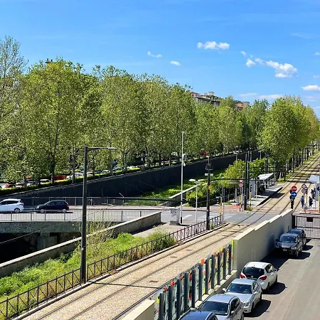 Big With Free Parking Apartment